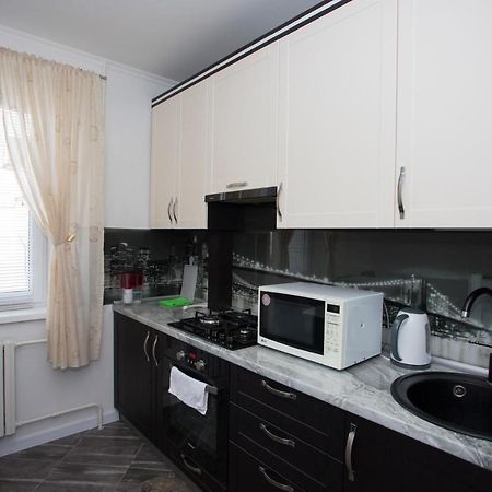 דירות Apartament Curat Si Confortabil Str. Ismail 86 In Centrul Chisinaului מראה חיצוני תמונה