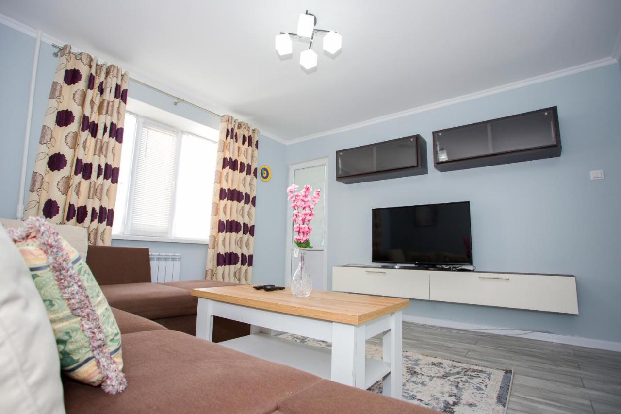 דירות Apartament Curat Si Confortabil Str. Ismail 86 In Centrul Chisinaului מראה חיצוני תמונה