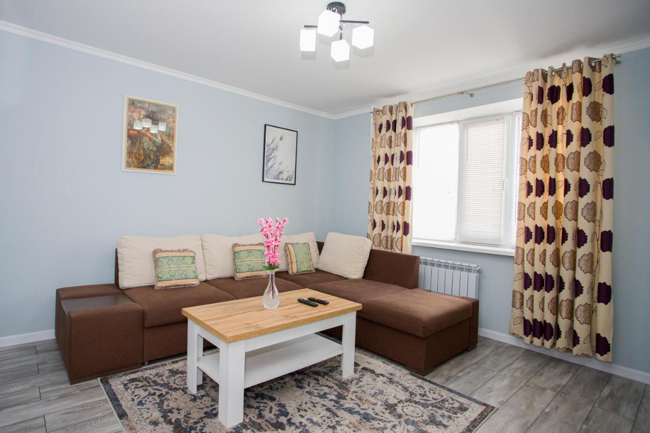 דירות Apartament Curat Si Confortabil Str. Ismail 86 In Centrul Chisinaului מראה חיצוני תמונה