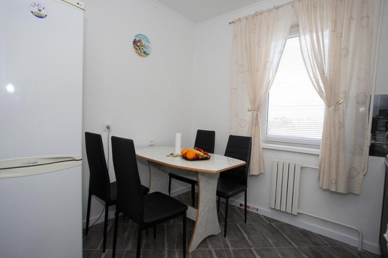 דירות Apartament Curat Si Confortabil Str. Ismail 86 In Centrul Chisinaului מראה חיצוני תמונה